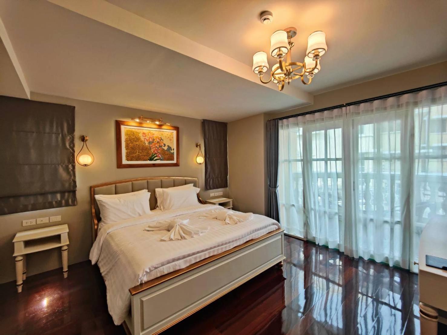 Siri Grand Bangkok Hotel Kültér fotó