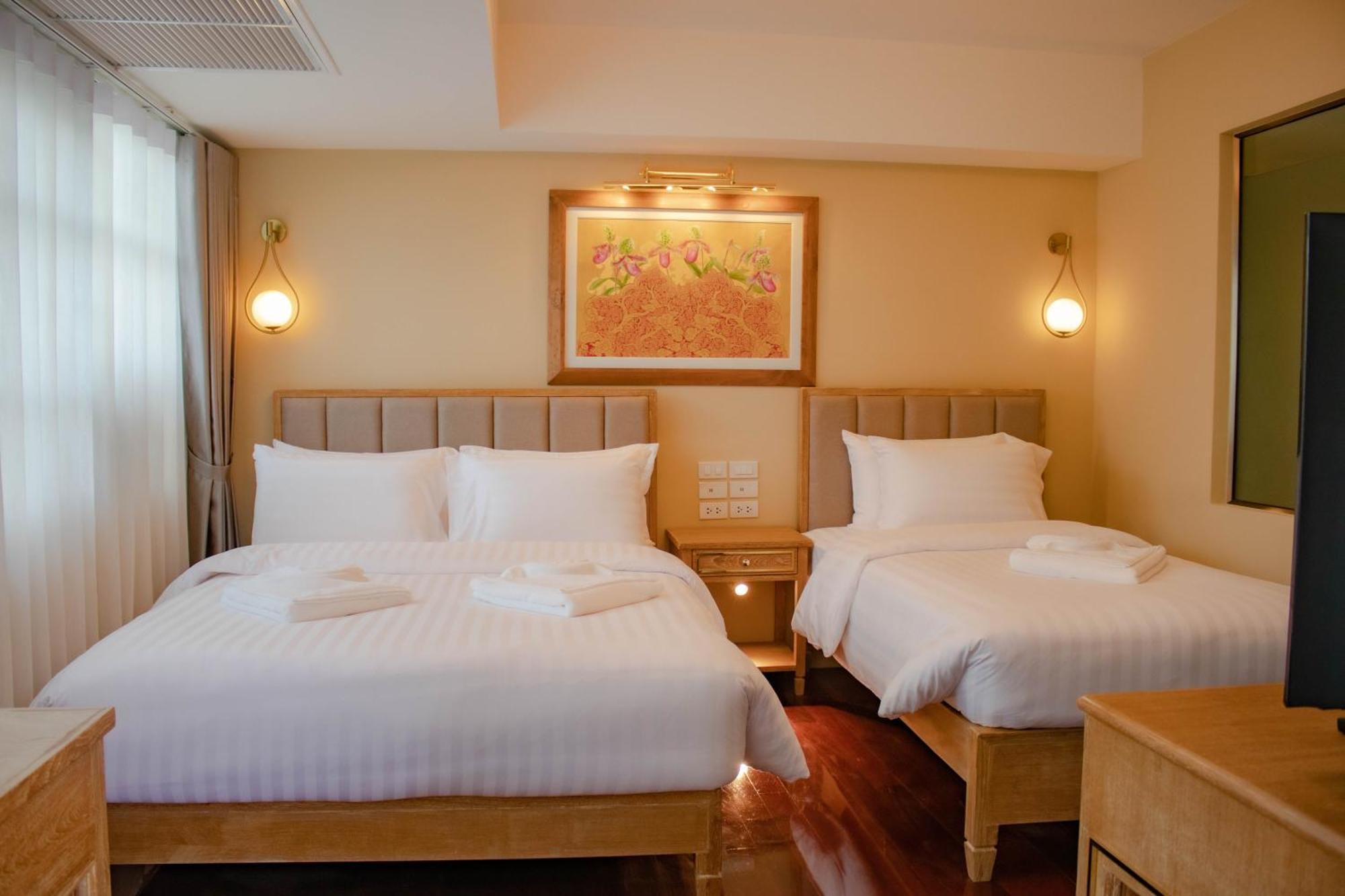 Siri Grand Bangkok Hotel Kültér fotó